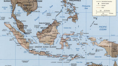 Indonesia Flood Death Toll Hits 883, Over 500 Missing